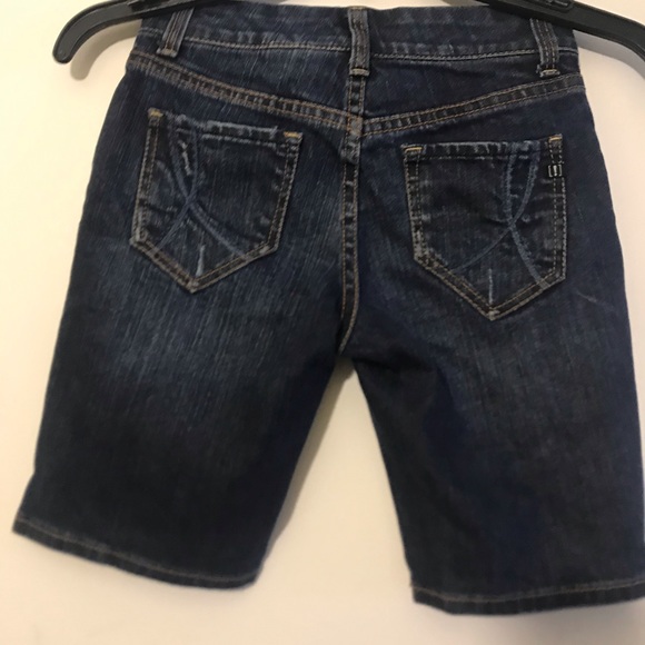 two shorts for 7-year-olds, one denim blue,black - Picture 4 of 12